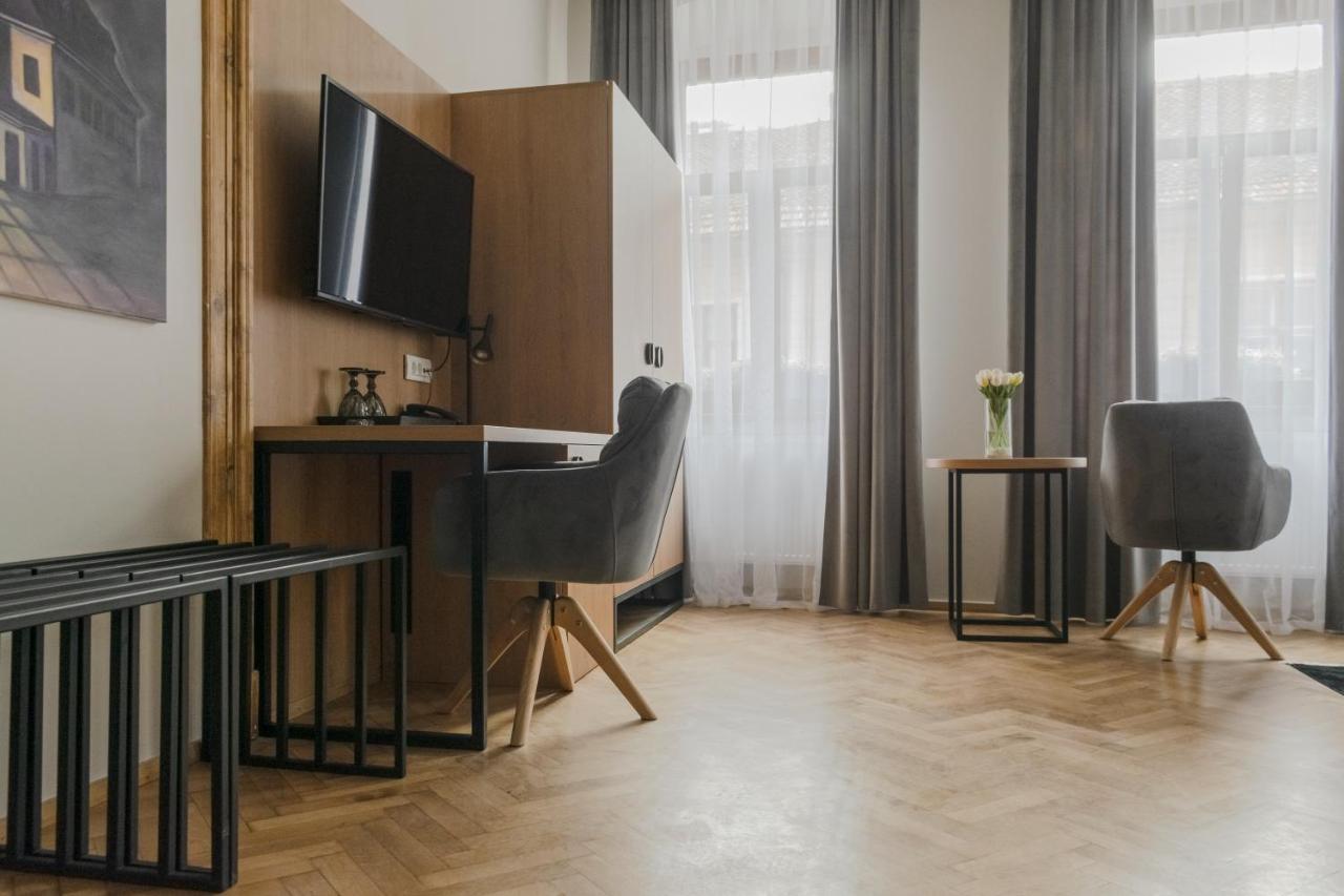 Prinz Gregor Hotel Braşov Buitenkant foto