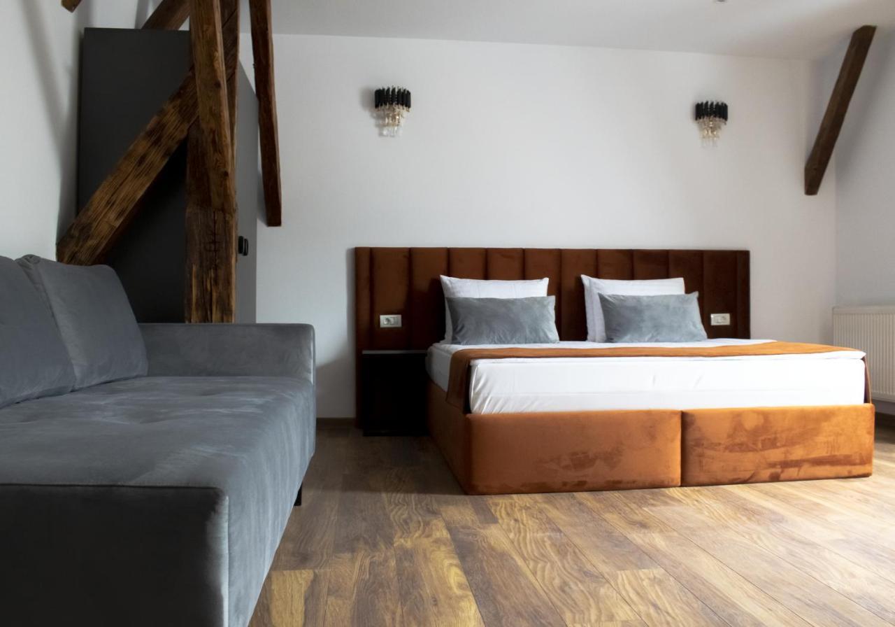 Prinz Gregor Hotel Braşov Buitenkant foto