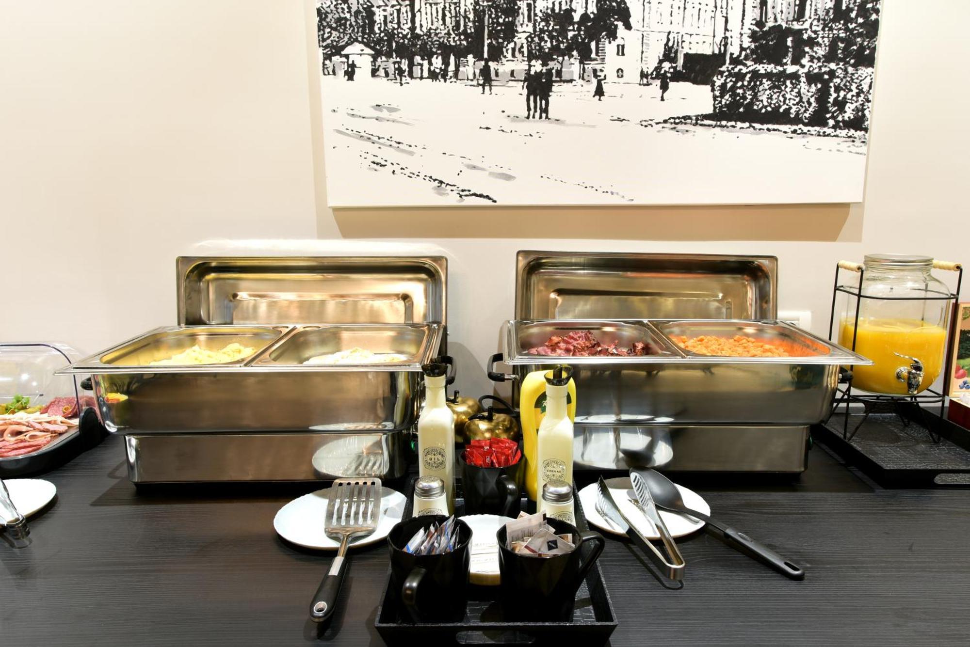 Prinz Gregor Hotel Braşov Buitenkant foto