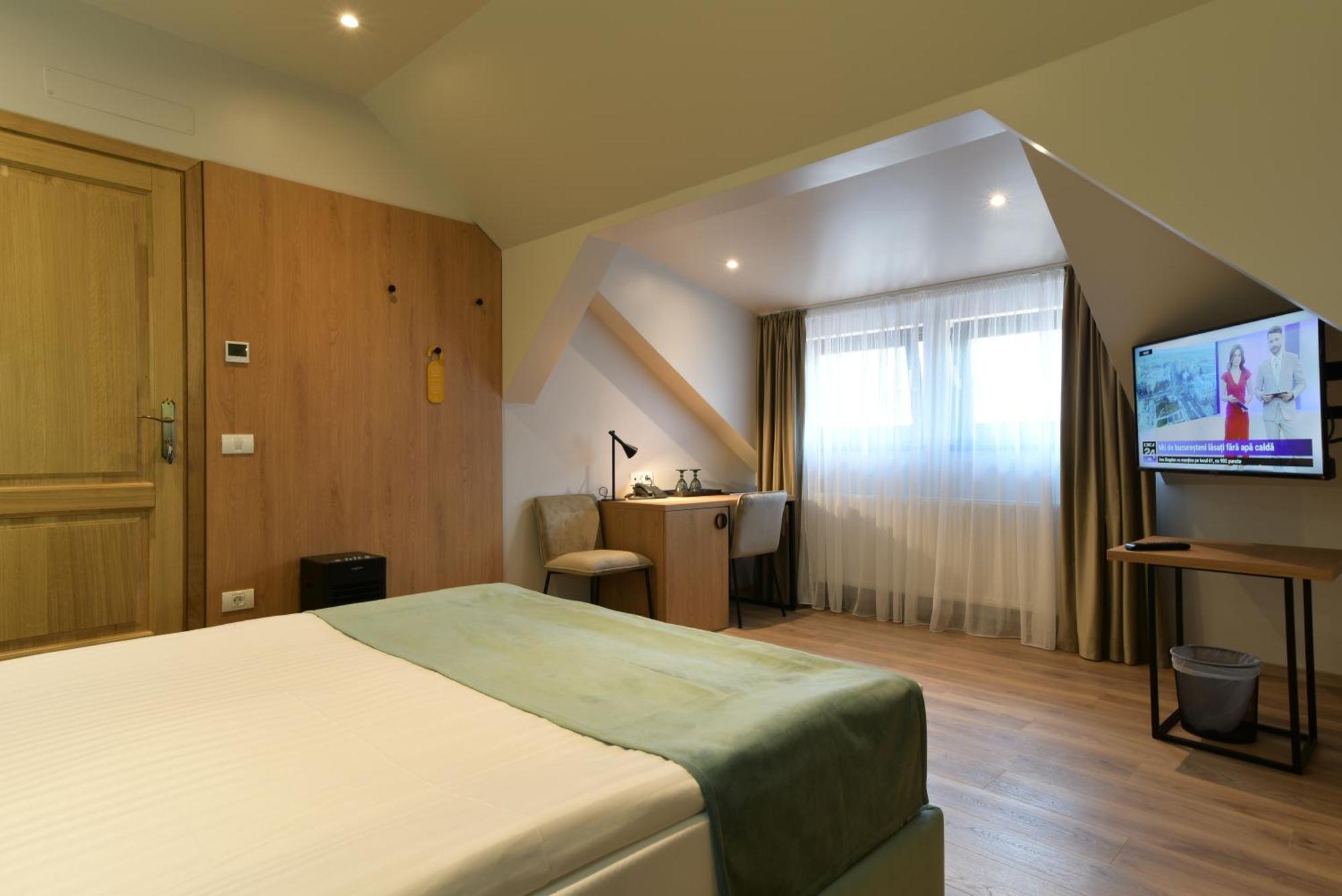 Prinz Gregor Hotel Braşov Buitenkant foto