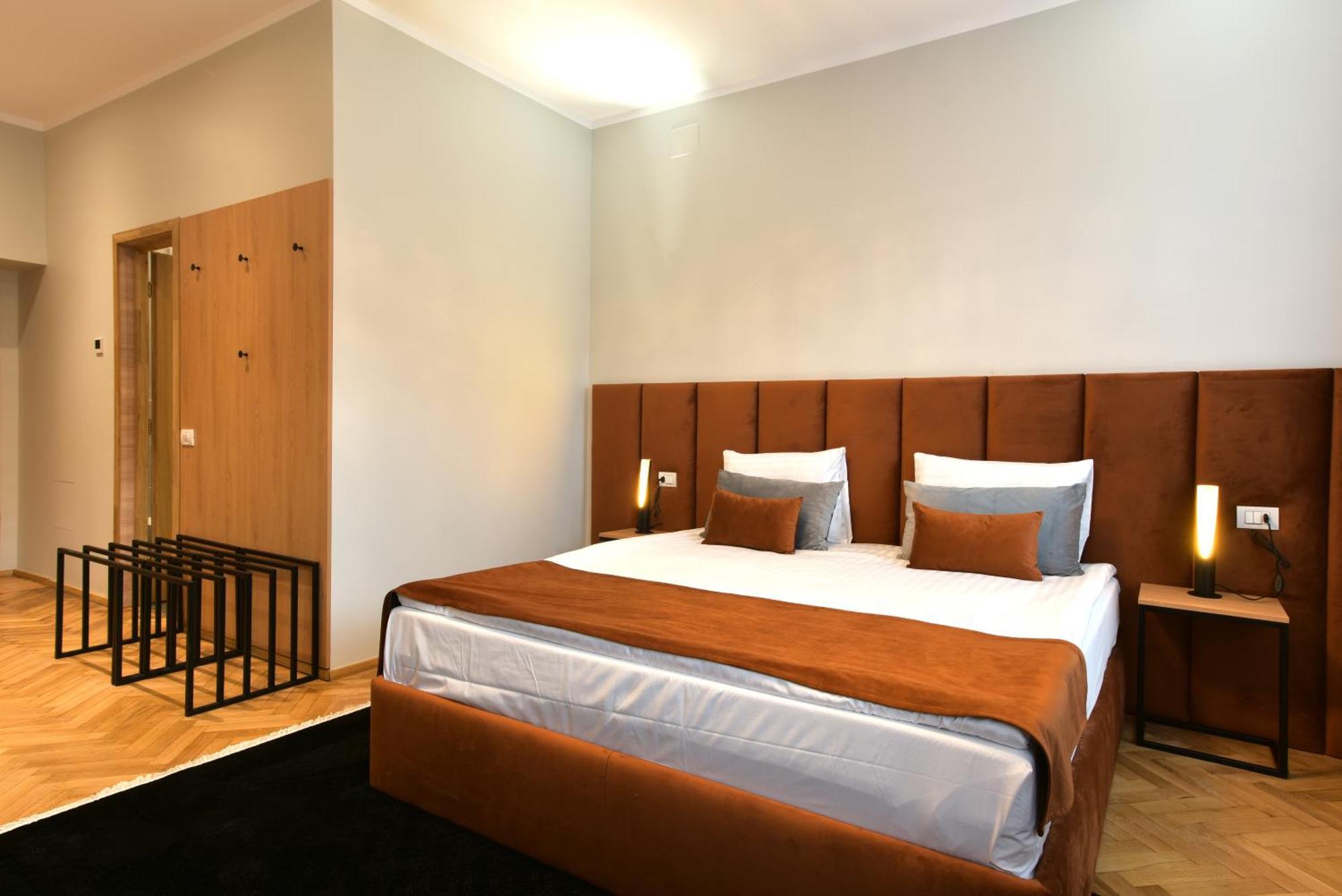 Prinz Gregor Hotel Braşov Buitenkant foto