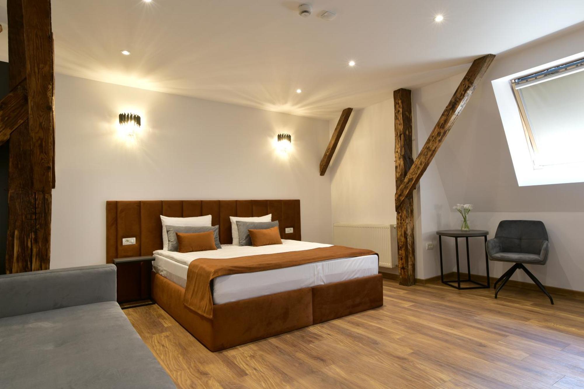 Prinz Gregor Hotel Braşov Buitenkant foto
